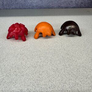 Melissa & Doug Scoop & Serve Ice Cream Toppings Chocolate Strawberry Carmel